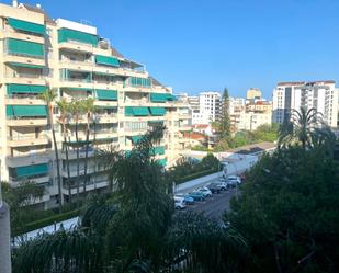 Vista exterior de Apartament de lloguer en Gandia amb Balcó