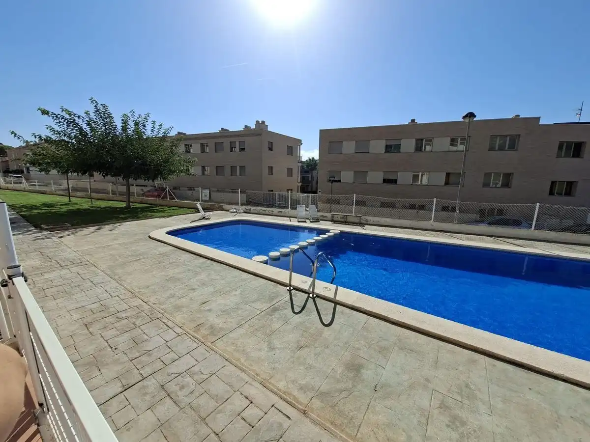 Schwimmbecken von Erdgeschoss zum Verkauf in Alcanar mit Terrasse, Möbliert und Gemeinschaftspool
