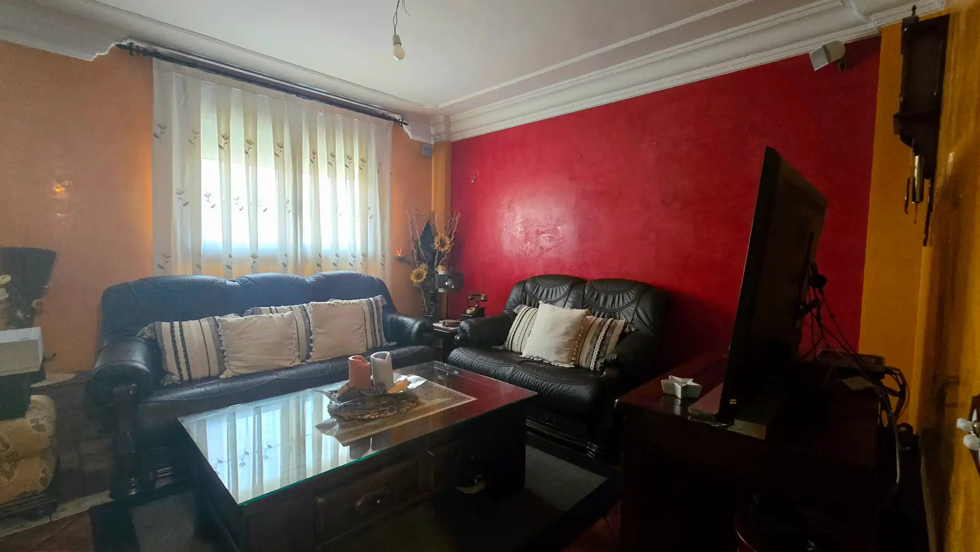 Sala de estar de Casa adosada en venta en Alcalá de Henares con Aire acondicionado, Calefacción y Jardín privado
