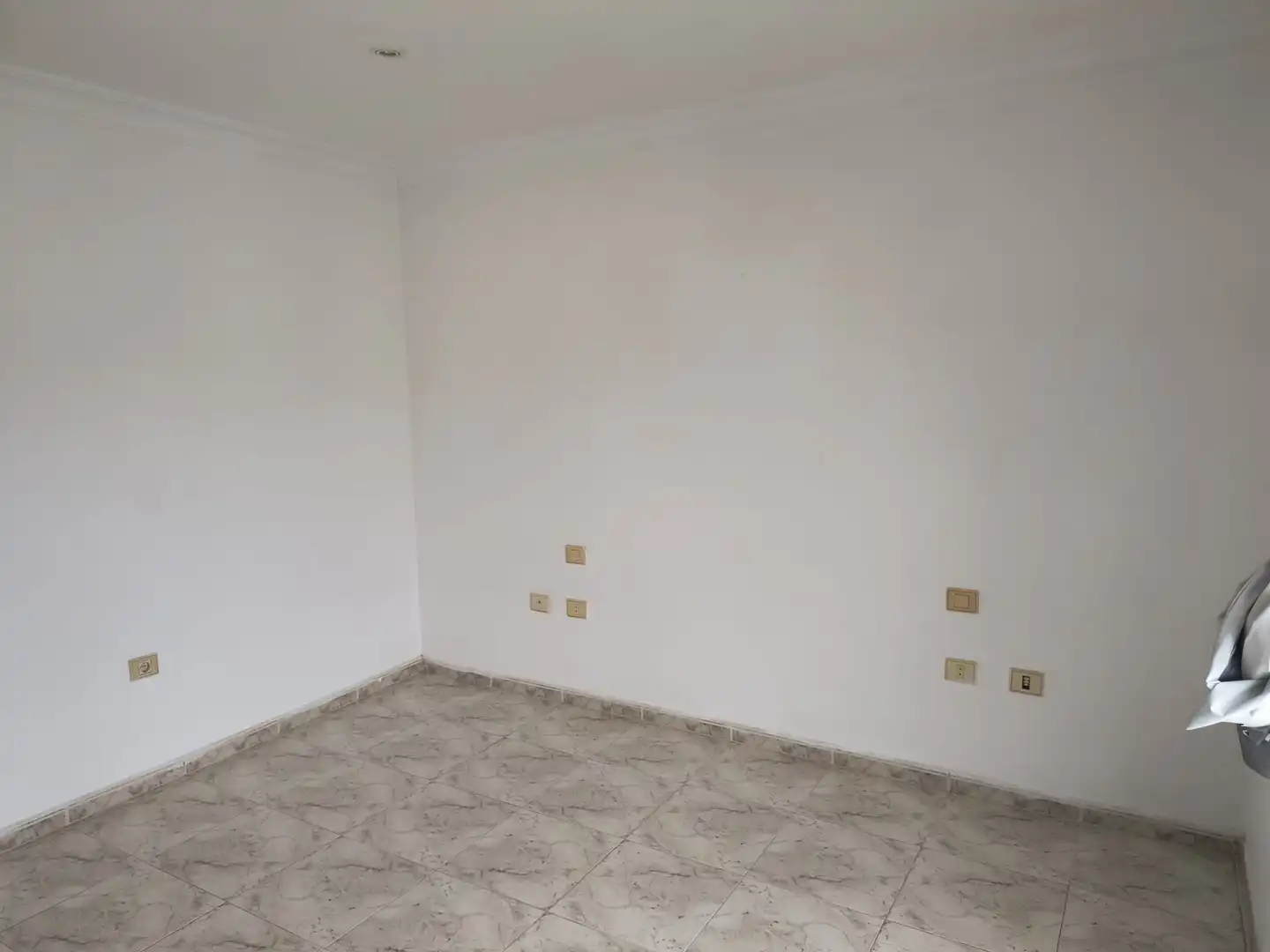 Einfamilien-Reihenhaus zum Verkauf in Puerto de la Cruz mit Abstellraum, Ofen und Balkon