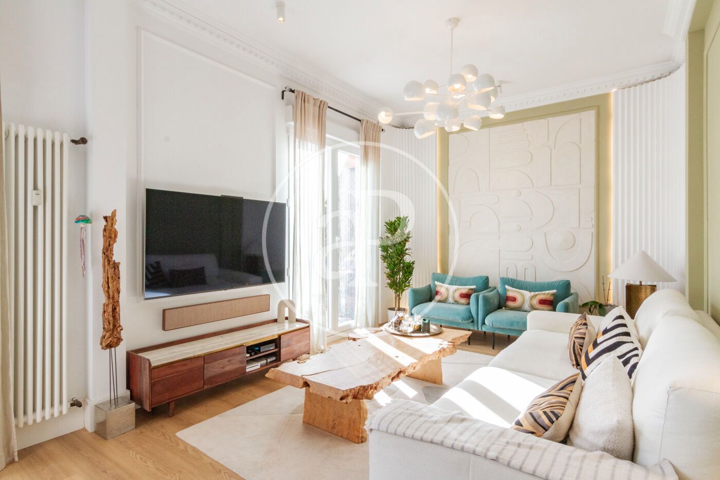Living room of Flat for sale in  Madrid Capital  with Air Conditioner, Heating and Terrace