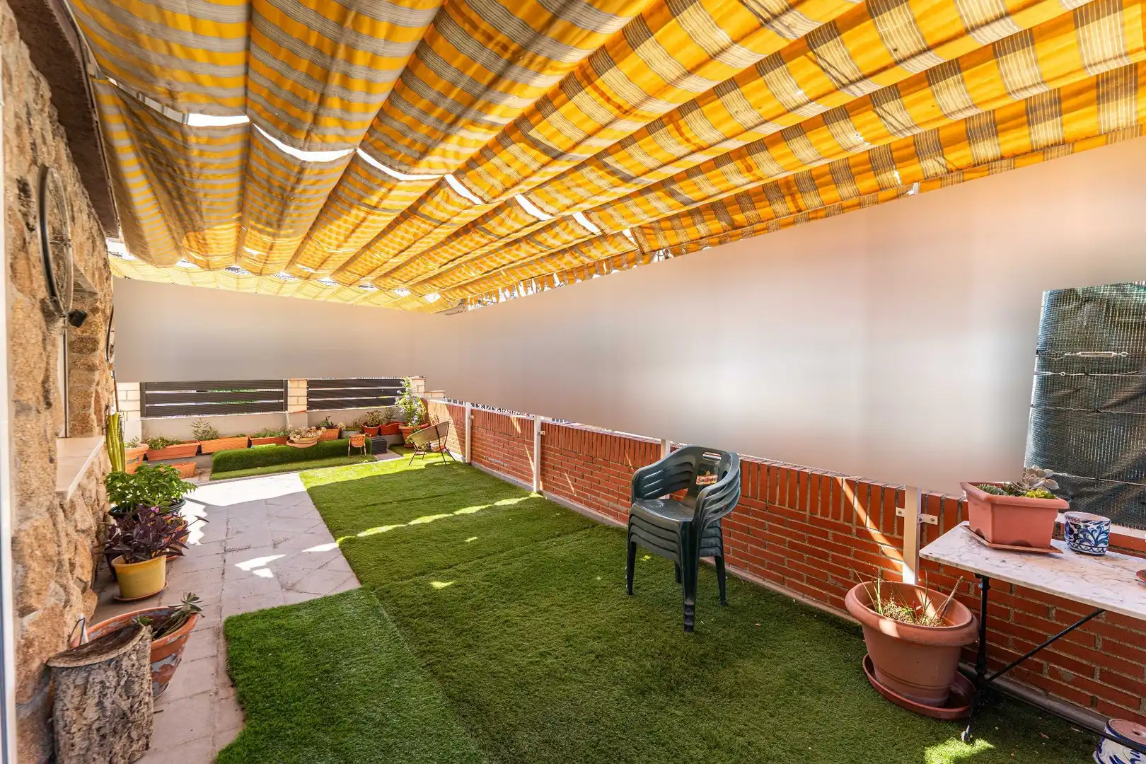 Terrassa de Casa o xalet en venda en Getafe amb Aire condicionat, Calefacció i Jardí privat