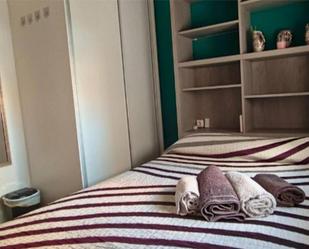 Bedroom of Flat for sale in  Valencia Capital  with Air Conditioner and Heating