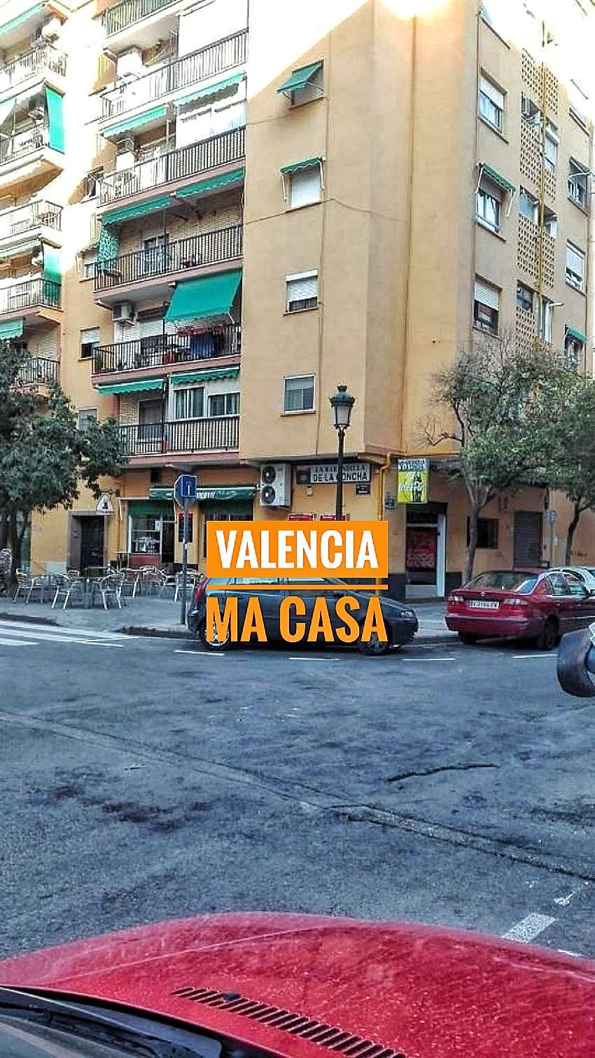 Exterior view of Flat to rent in  Valencia Capital  with Air Conditioner, Heating and Furnished