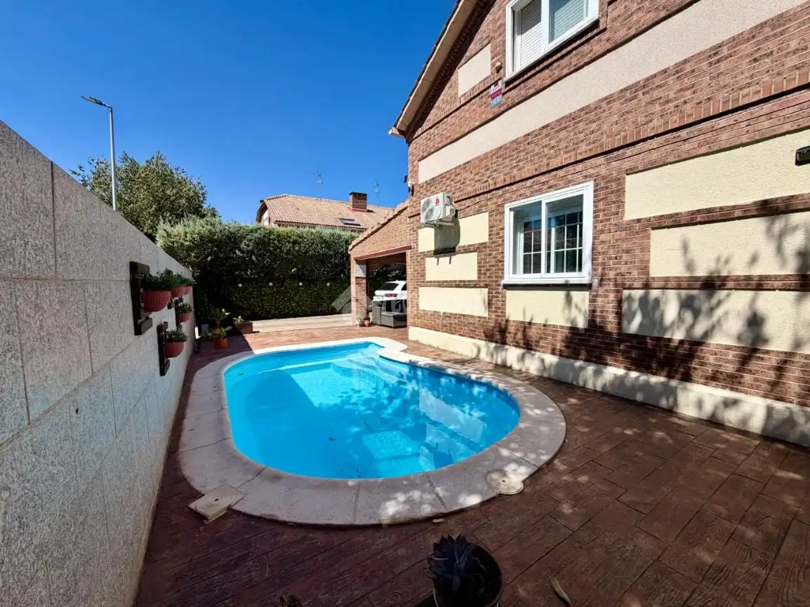 Casa pareada en venta en Villanueva de la Torre, imagen 31