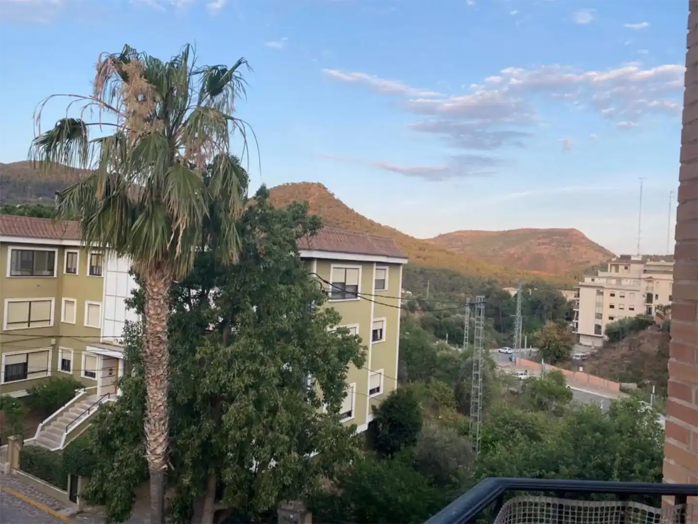 Vista exterior de Ático en venta en Serra con Aire acondicionado, Trastero y Amueblado