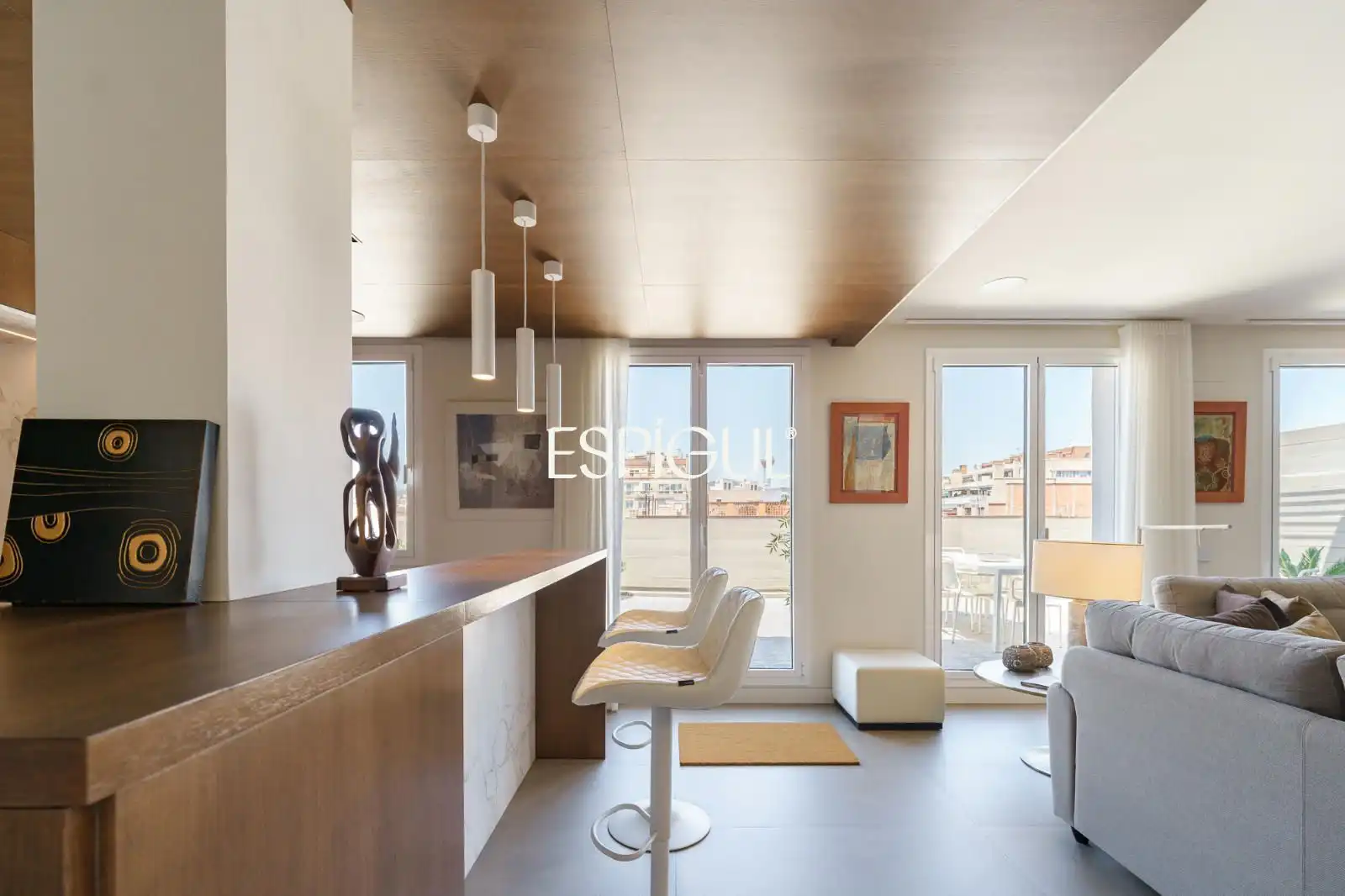 Living room of Attic for sale in Barcelona  with Air Conditioner, Heating and Parquet flooring