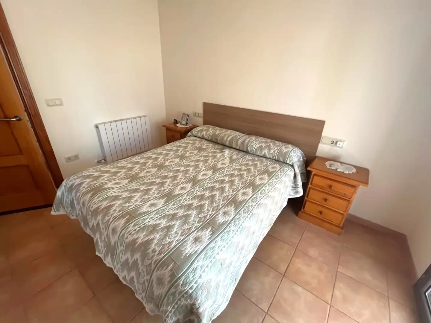Habitación de Casa adosada en venta en Palamós con Aire acondicionado, Calefacción y Terraza