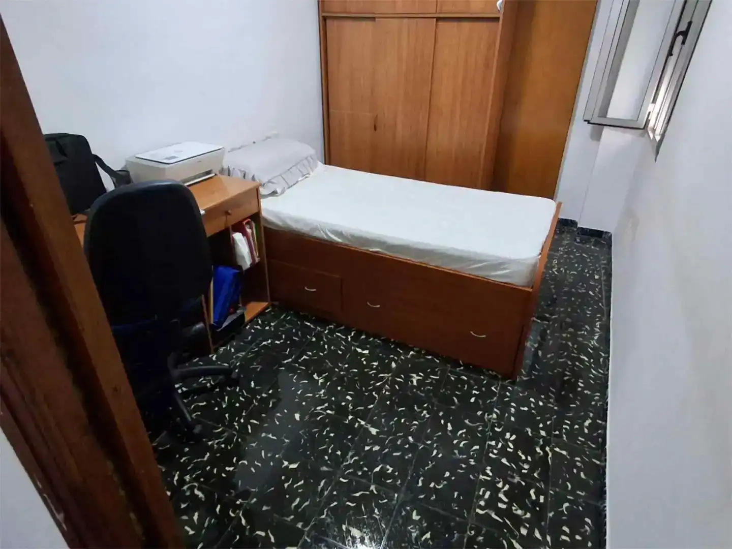 Habitación de Piso en venta en Ontinyent con Trastero y Balcón