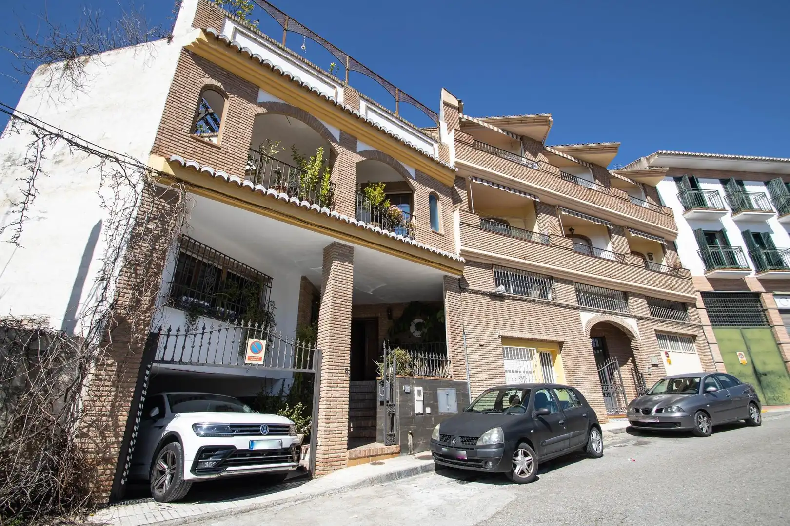 Vista exterior de Casa o chalet en venta en Peligros con Aire acondicionado, Calefacción y Jardín privado