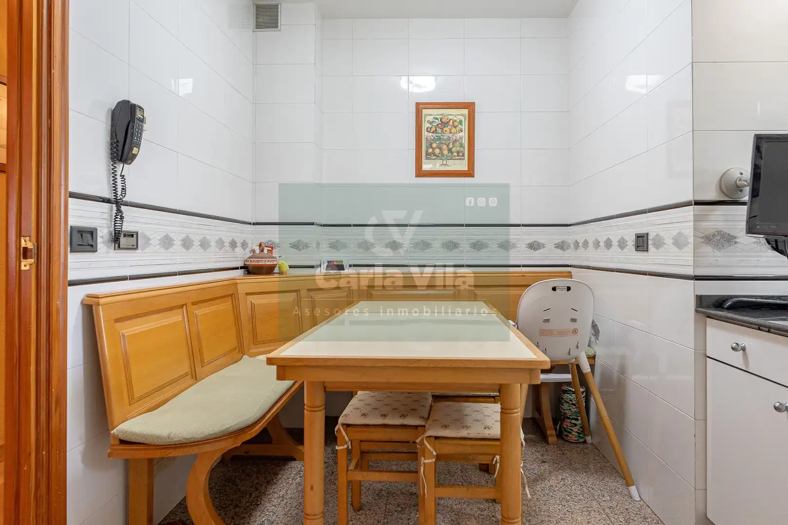 Cocina de Dúplex en venta en Lugo con Calefacción, Jardín privado y Parquet
