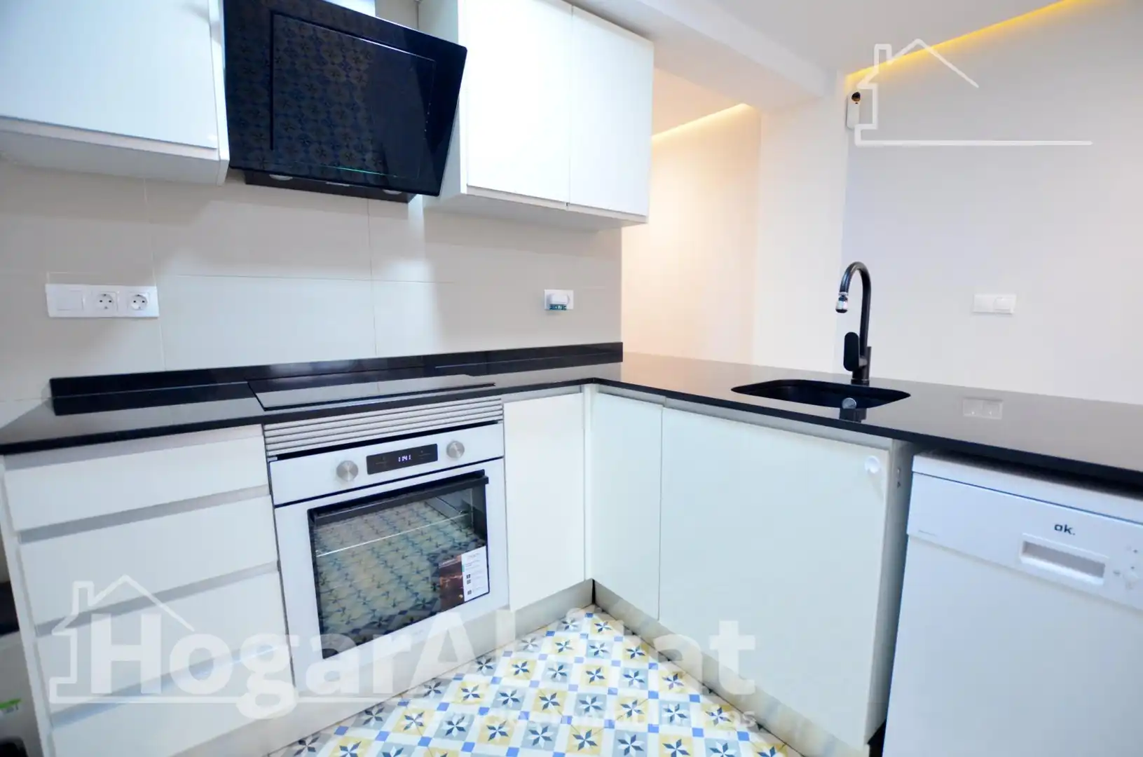 Flat for sale in Calle Presbítero Baltasar Carrasco, imagen 6