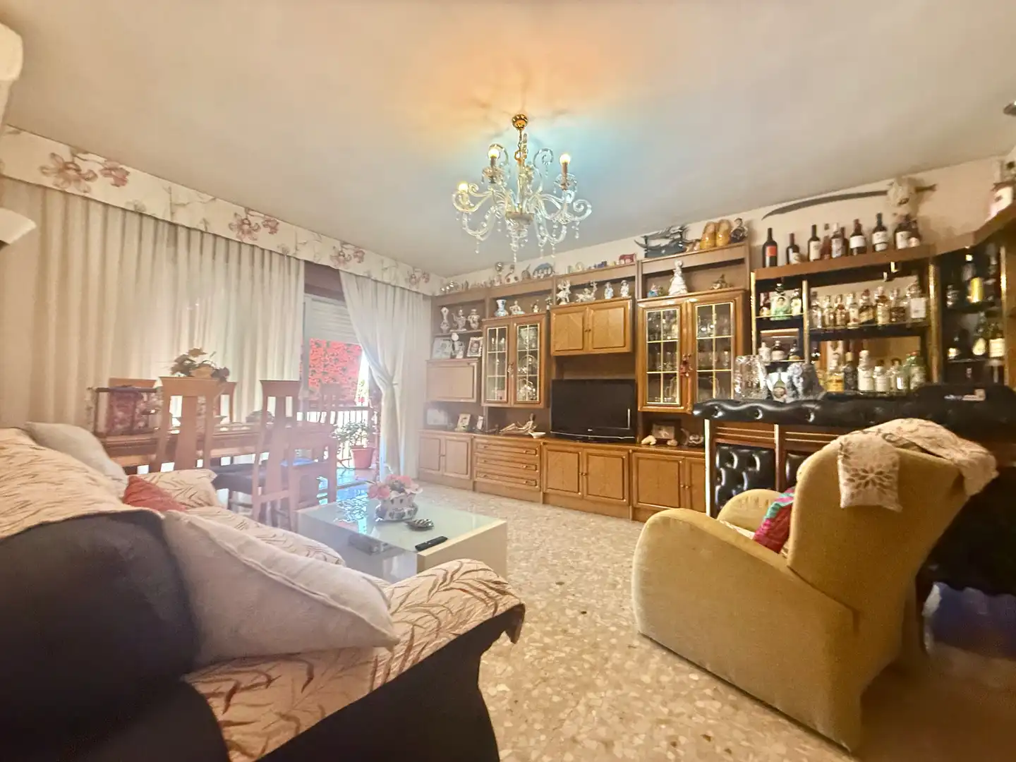 Sala d'estar de Pis en venda en Madrid amb Aire condicionat, Calefacció i Terrassa