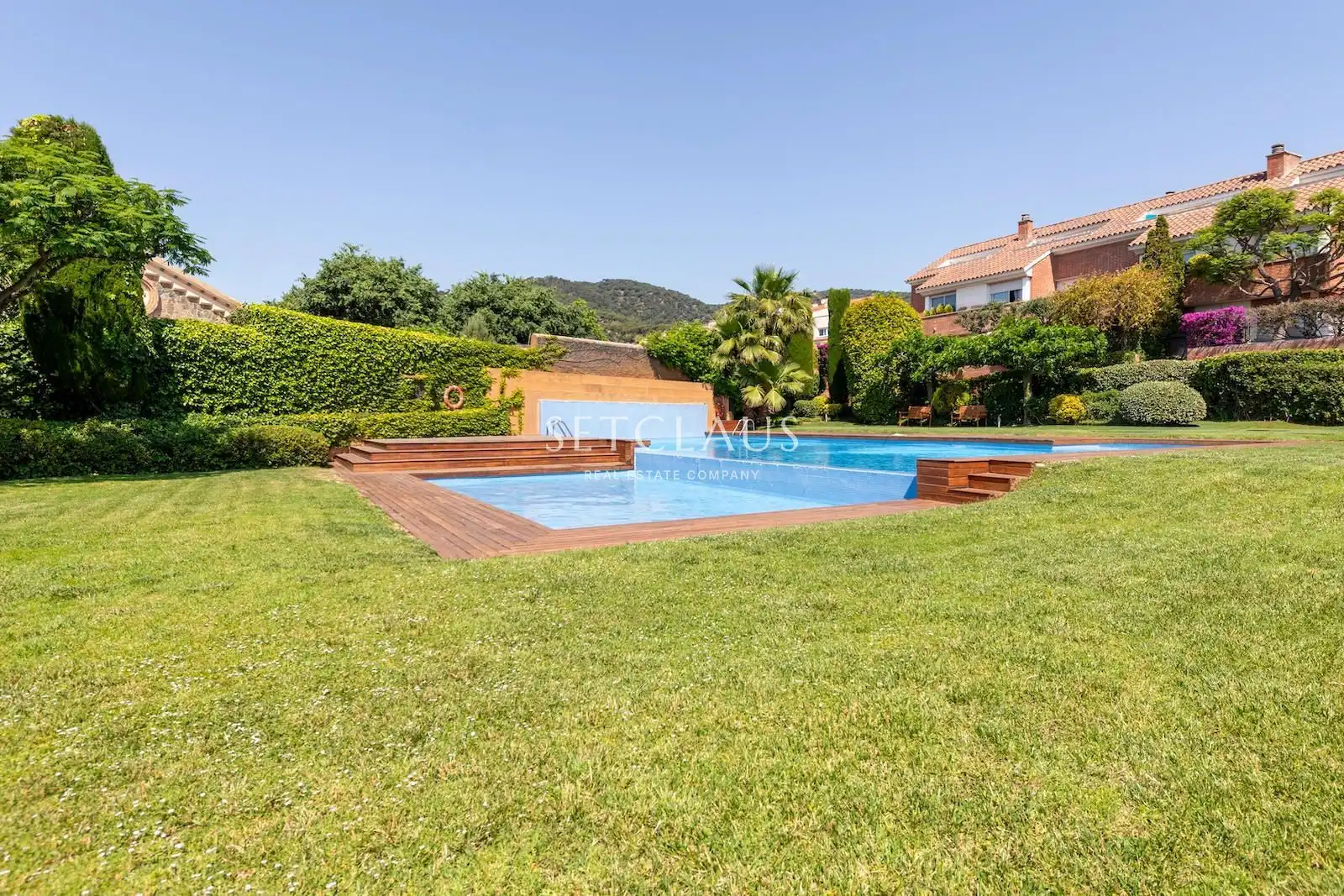 Piscina de Casa adosada en venda en Premià de Dalt amb Aire condicionat, Calefacció i Jardí privat