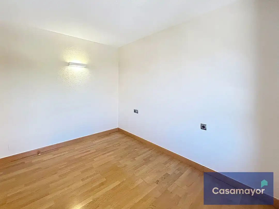 Bedroom of Flat for rent in Alicante / Alacant  with Air Conditioner, Heating and Private garden
