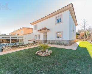 Garden of House or chalet for sale in Sevilla la Nueva  with Heating, Private garden and Terrace