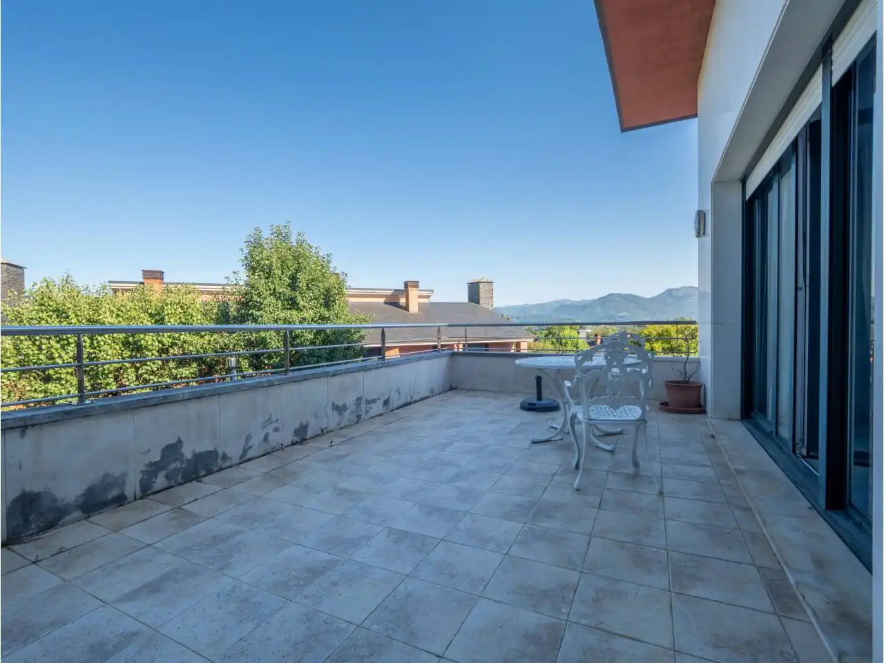 Terrassa de Casa o xalet en venda en Donostia - San Sebastián  amb Aire condicionat, Calefacció i Jardí privat