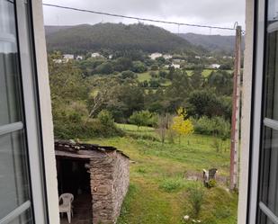 Jardí de Casa o xalet en venda en Ourol amb Jardí privat i Moblat