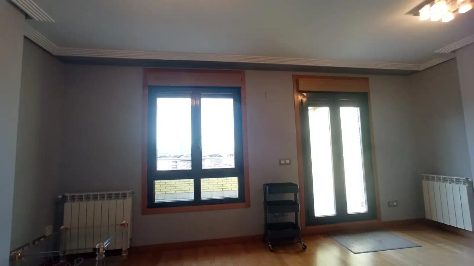 Sala de estar de Ático de alquiler en Oviedo  con Calefacción, Terraza y Trastero