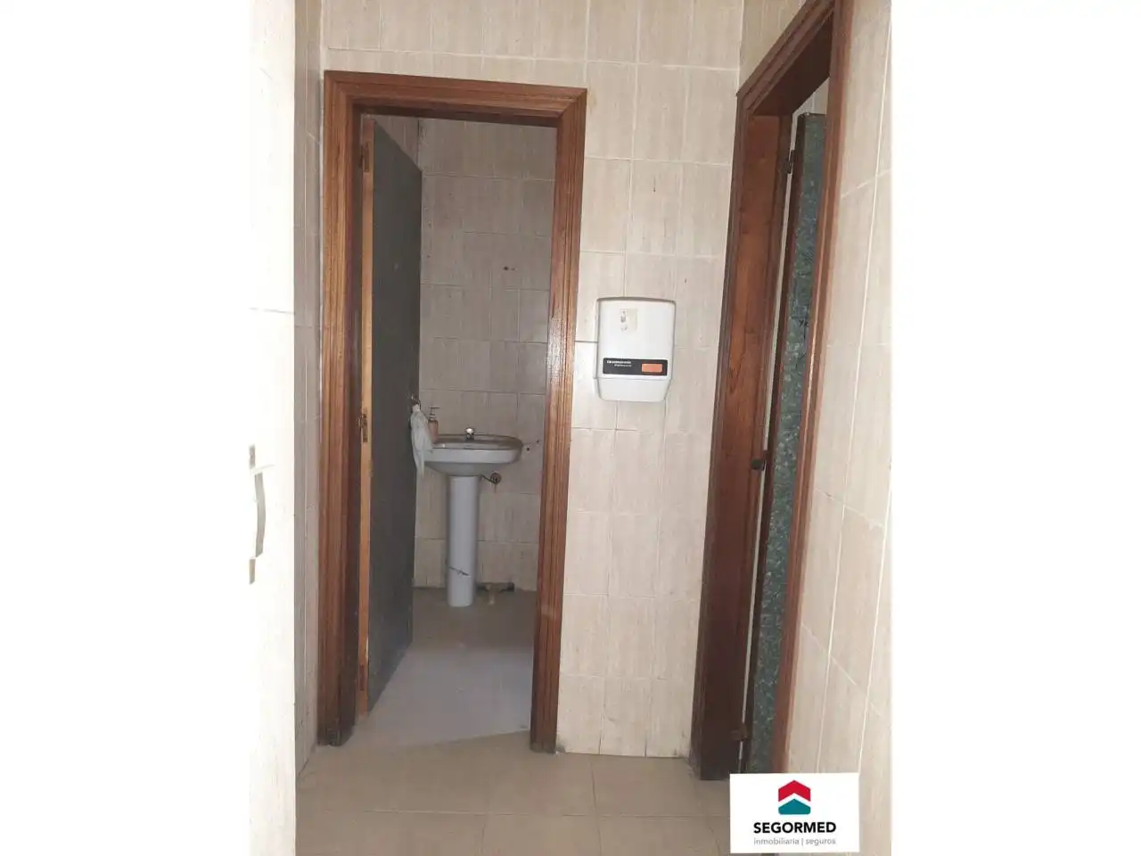 Business premises to rent in Calle Obispo Canubio 17, imagen 7