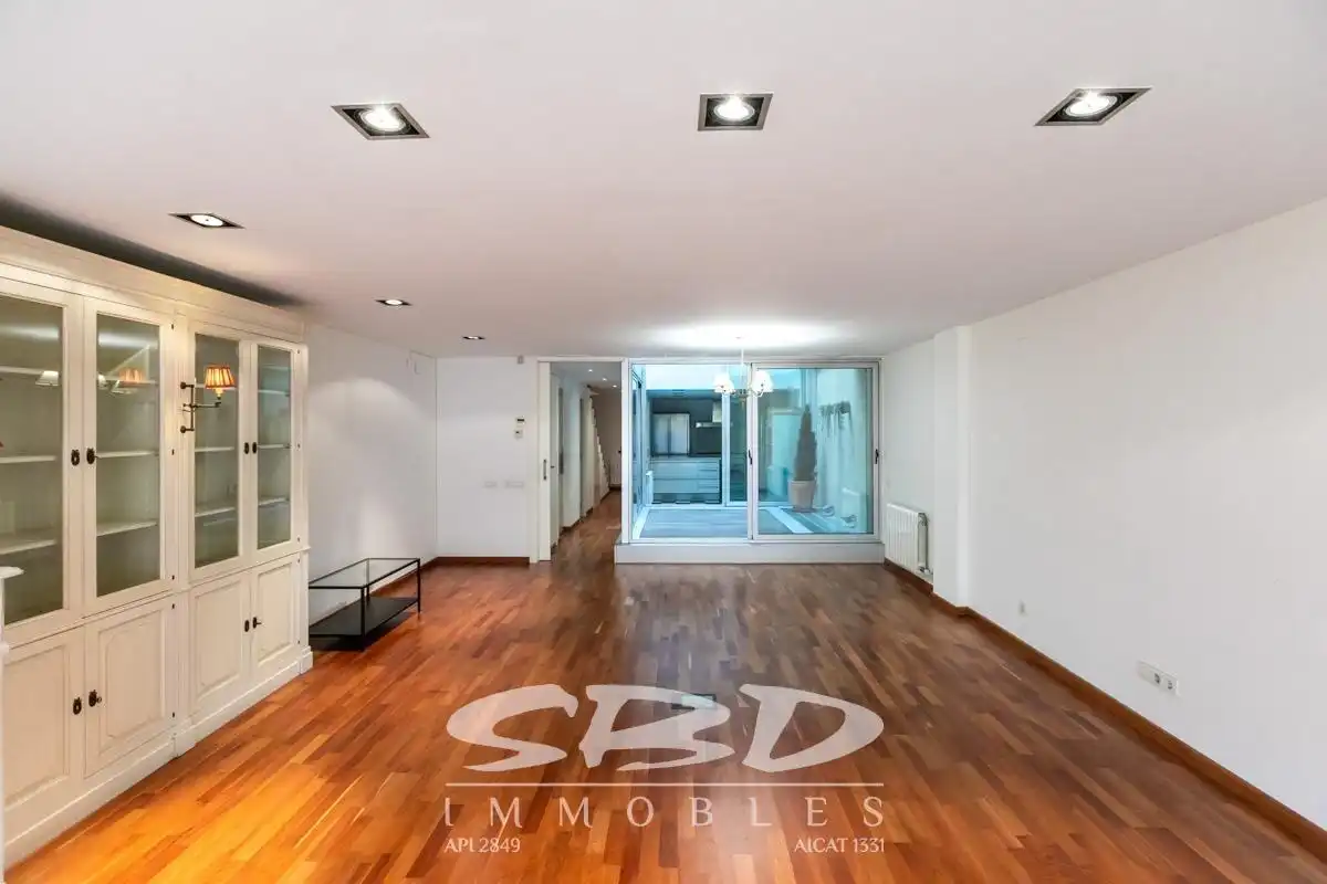 House with balcony to rent in Centre - Sant Oleguer, imagen 13
