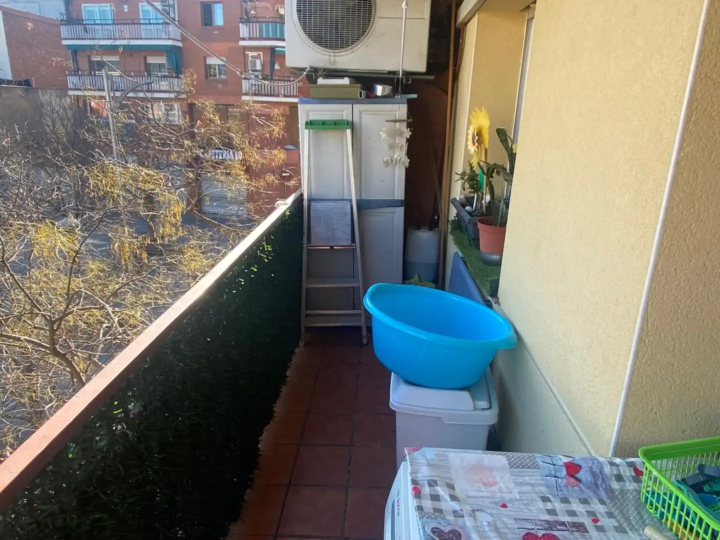 Terraza de Piso en venta en Santa Coloma de Gramenet con Aire acondicionado, Horno y Balcón