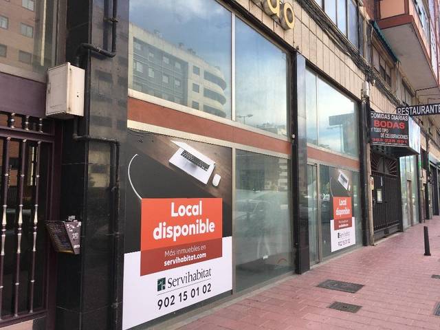 Local comercial en Venta en Arco De Ladrillo, 27 en Ciudad de la Comunicación - Arco Ladrillo
