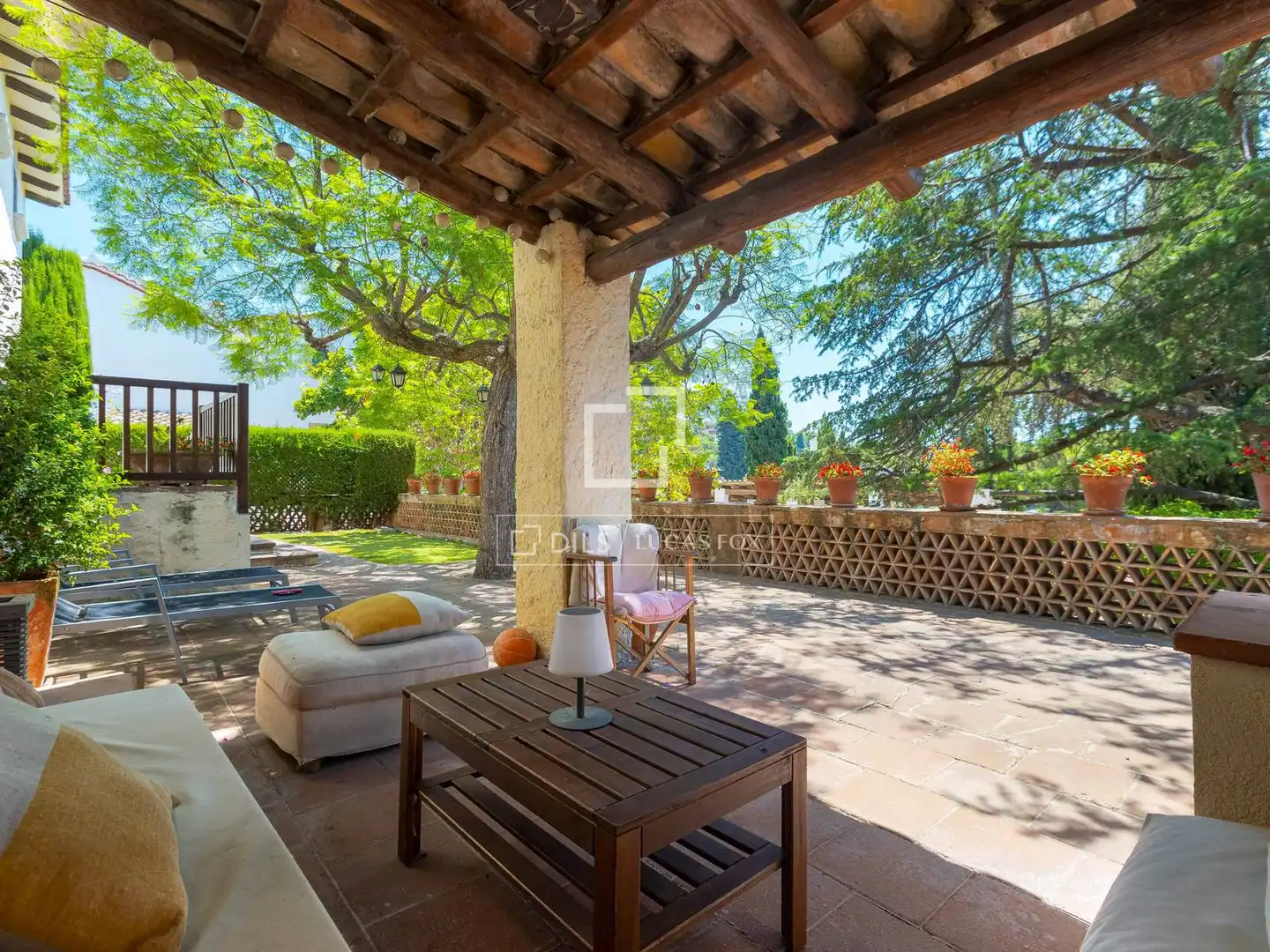 Casa rústica con terraza en venta en Cabrils
