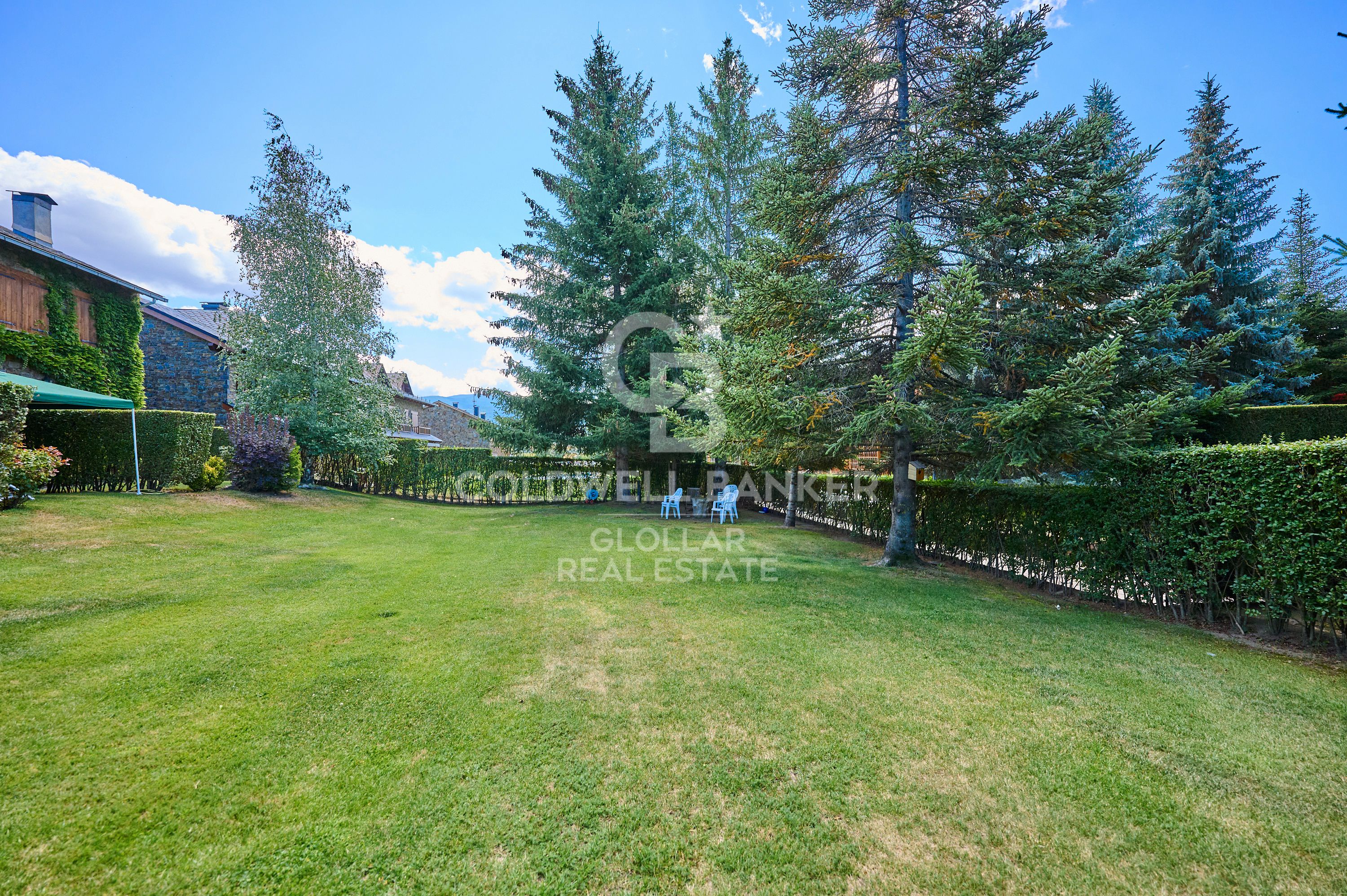 Exterior view of Single-family semi-detached for sale in Llívia  with Heating, Private garden and Parquet flooring