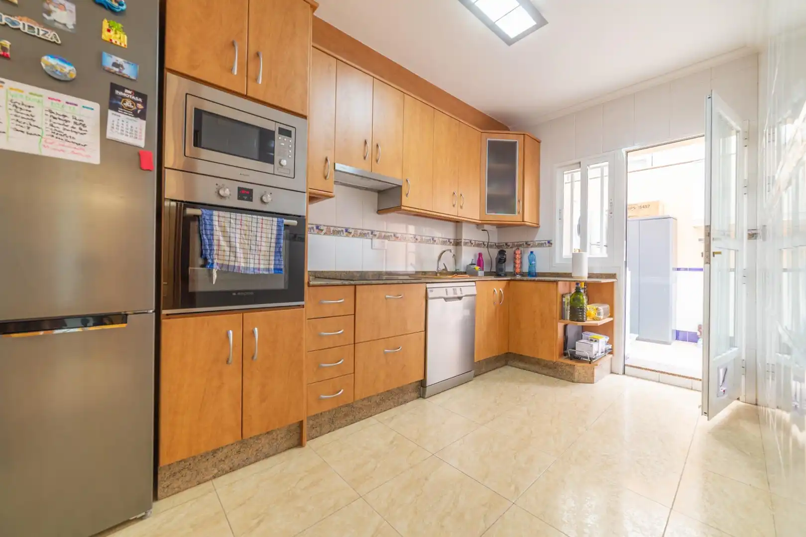 Cocina de Casa adosada en venta en San Pedro del Pinatar con Aire acondicionado, Terraza y Trastero