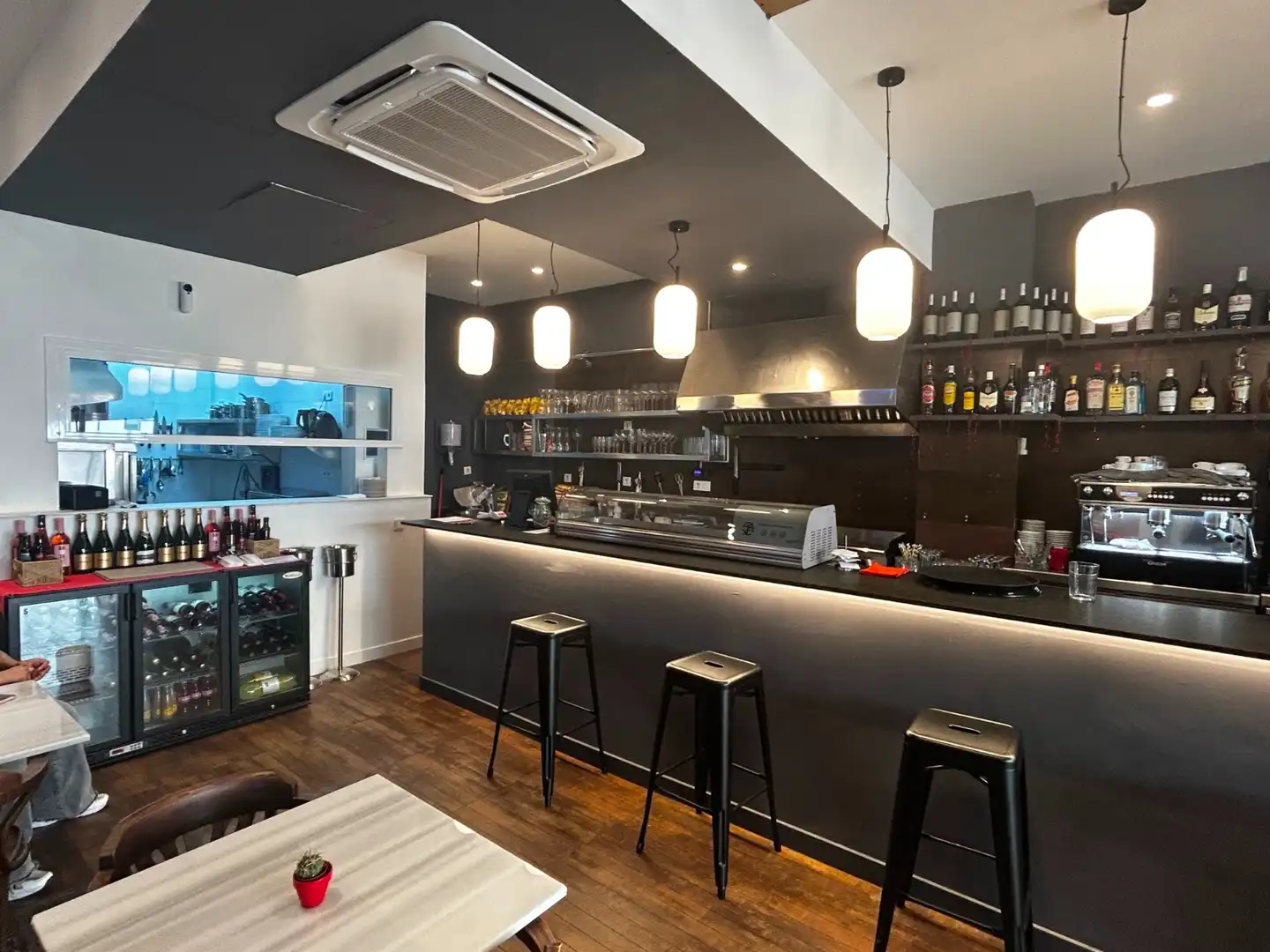 Business premises for transfer in Sant Martí, imagen 21