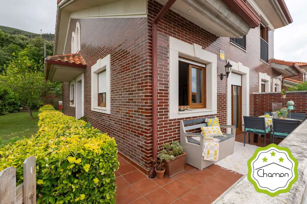 Terrace of Houses for sale in Castro-Urdiales  with Heating and Furnished