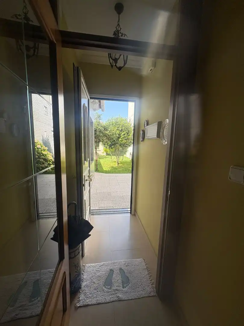 Casa o chalet en venta en O Grove   con Calefacción, Jardín privado y Terraza