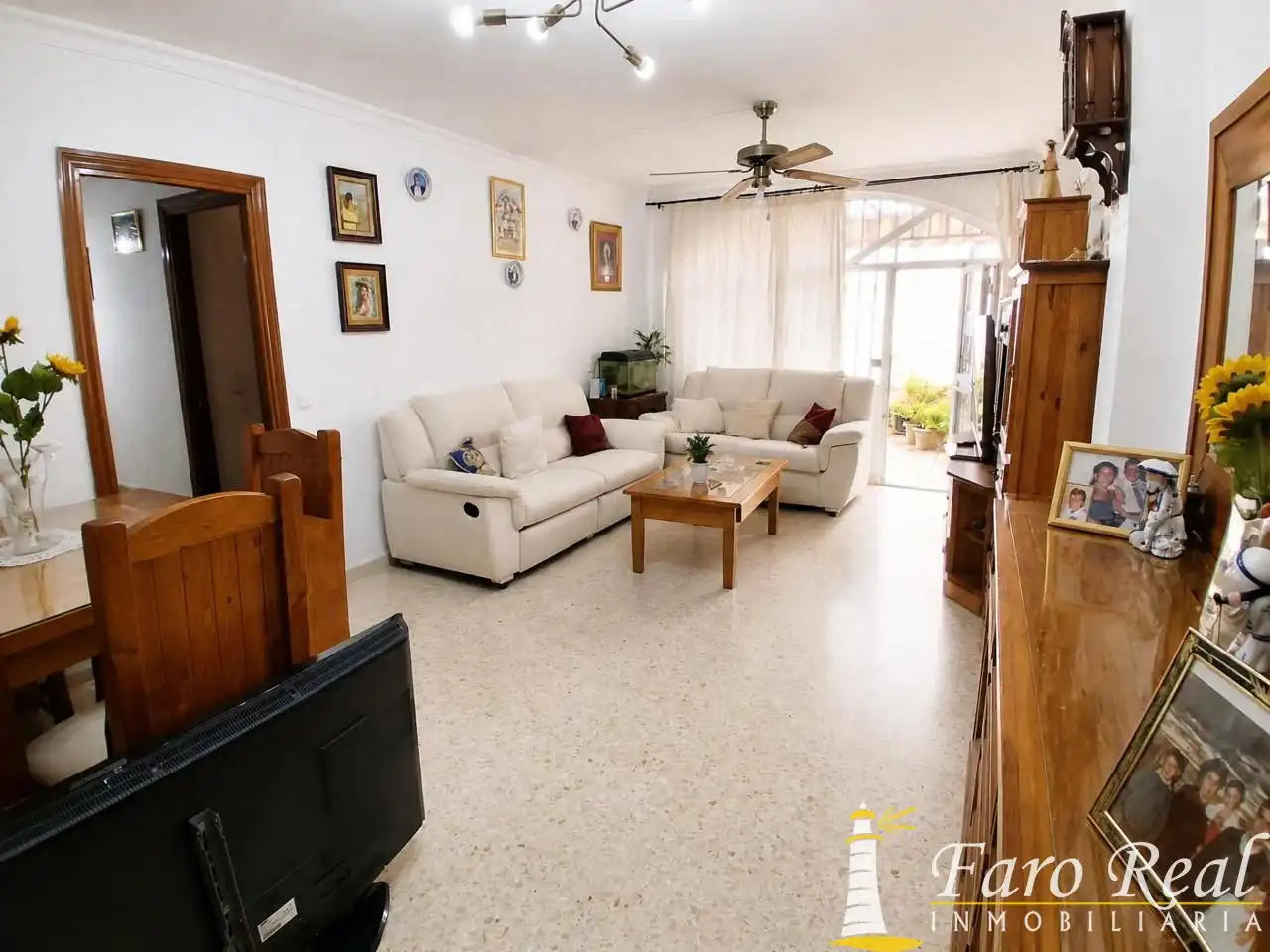 Living room of Ground floor for sale in Sanlúcar de Barrameda  with Storage room