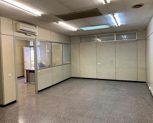 Office to rent in L'Hospitalet de Llobregat  with Air Conditioner