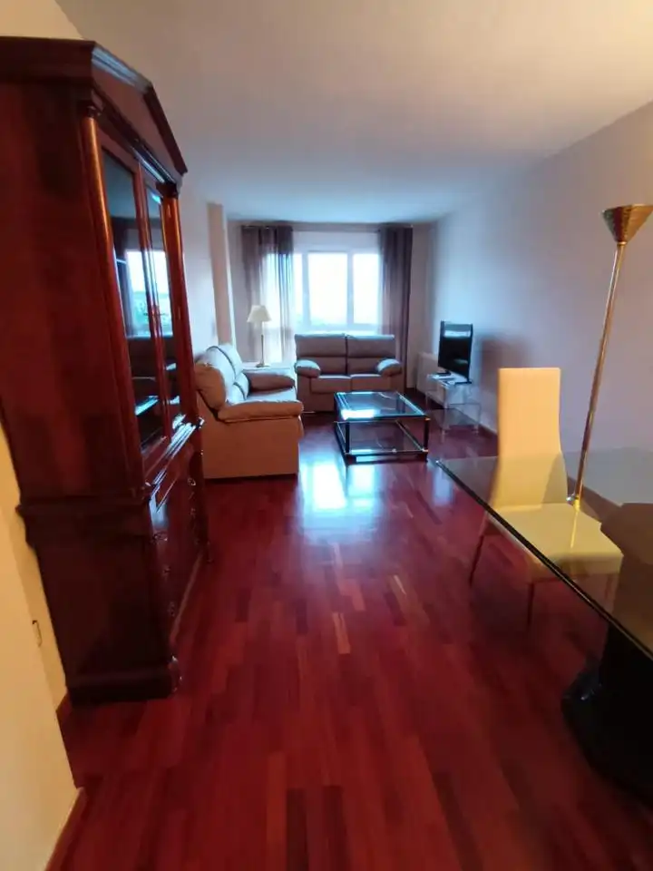 Sala d'estar de Pis de lloguer en Teruel amb Calefacció, Traster i Moblat