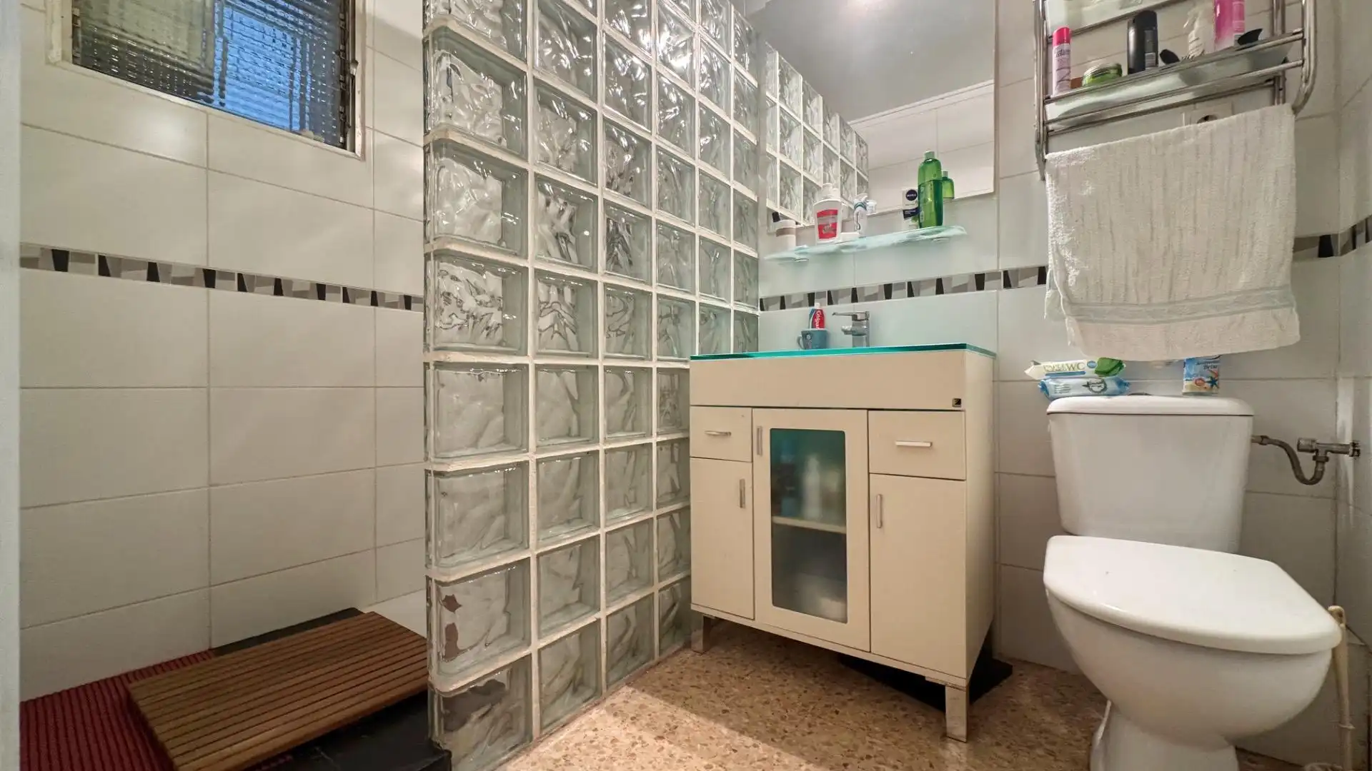 Baño de Apartamento en venta en Ondara con Aire acondicionado, Terraza y Balcón