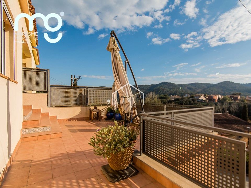 Terrassa de Casa adosada en venda en Sant Iscle de Vallalta amb Aire condicionat, Calefacció i Terrassa