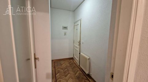 Foto 5 de Piso de alquiler en Carmelitas, Salamanca Capital