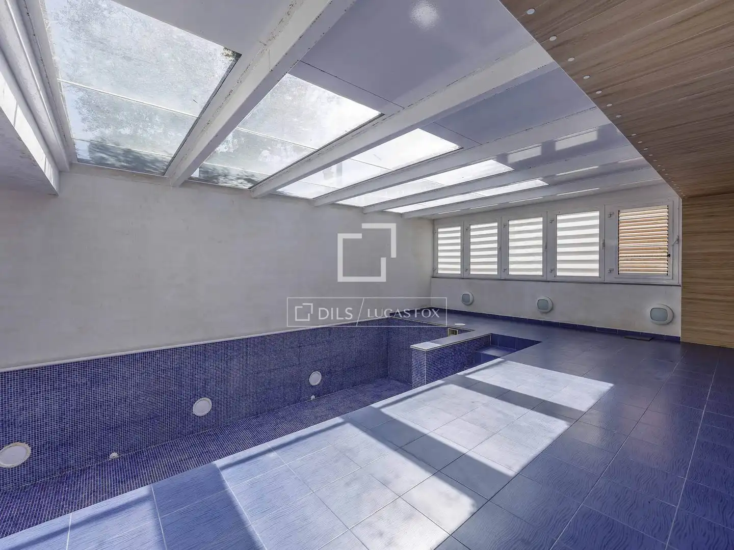 Villa mit Pool zum Verkauf in Montserrat, imagen 56