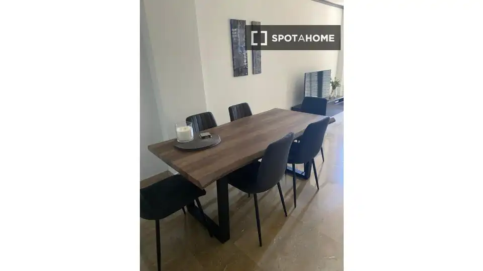 Dining room of Flat for rent in Valencia  with Air Conditioner, Heating and Furnished