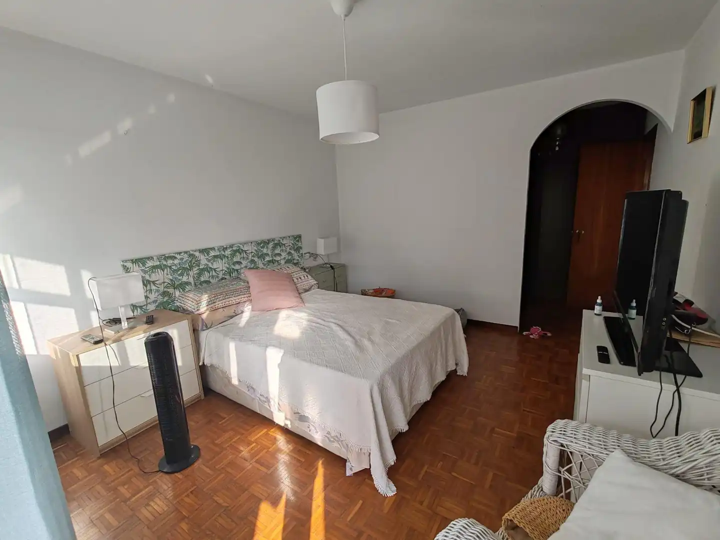 Habitación de Edificio en venta en Boiro