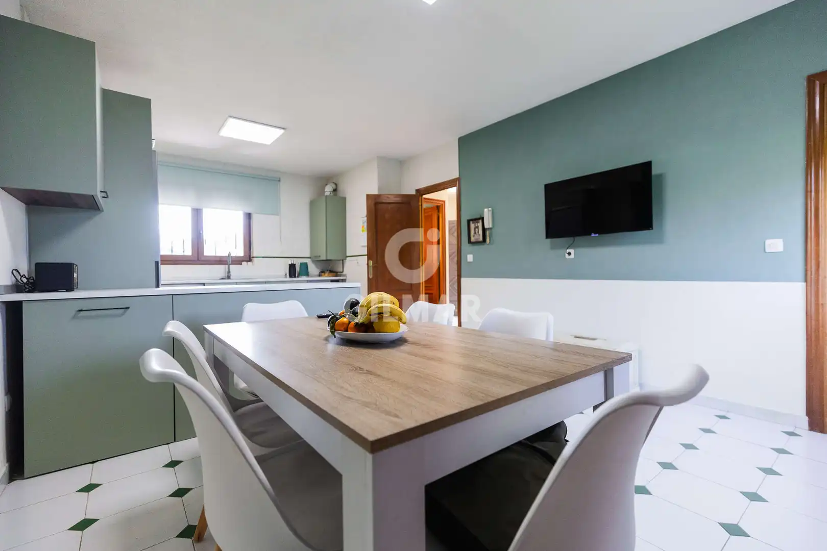 Cocina de Casa o chalet en venta en Galapagar con Calefacción, Jardín privado y Piscina