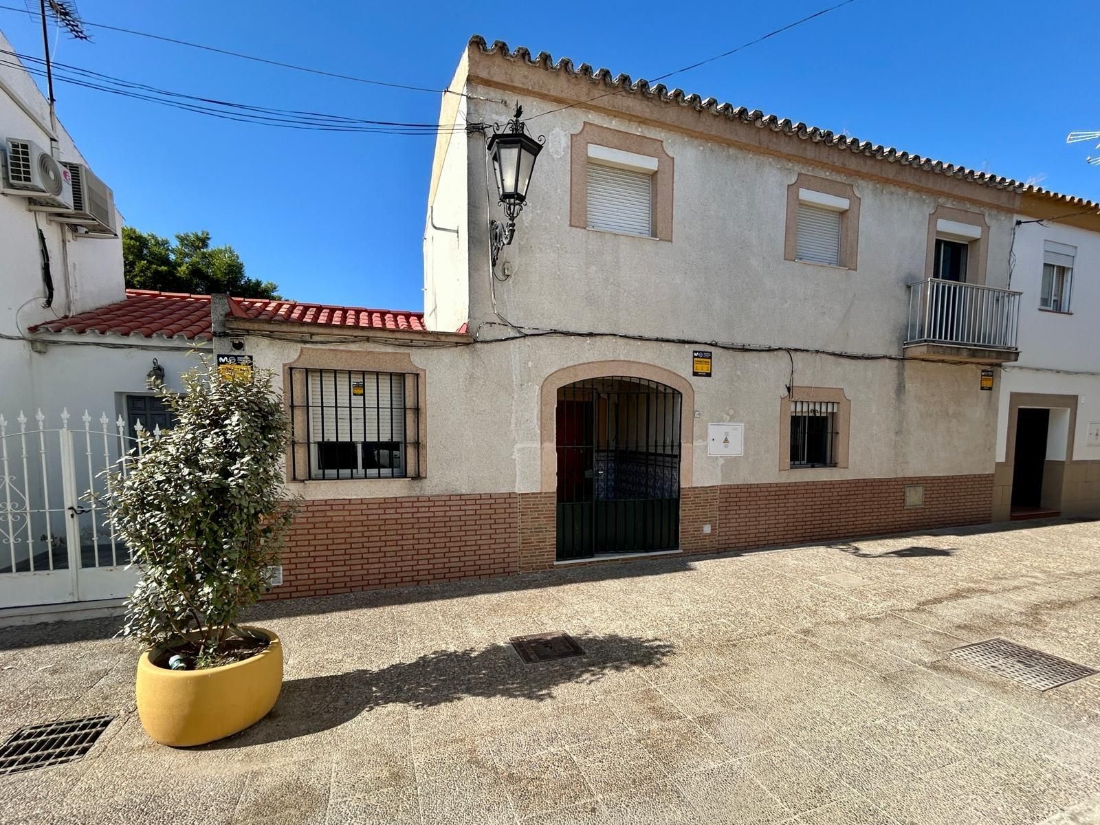 Vista exterior de Casa o chalet en venta en Jerez de la Frontera con Terraza y Balcón