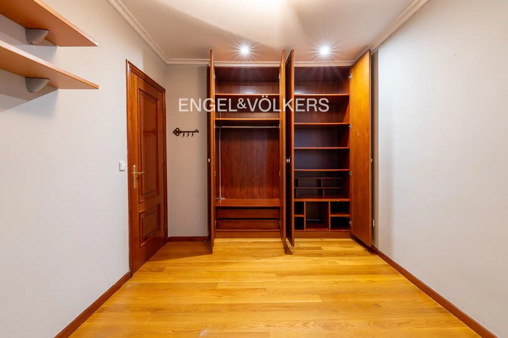 Piso de alquiler en Vigo  con Calefacción
