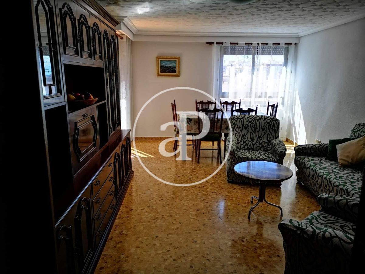 Living room of Flat to rent in  Valencia Capital  with Air Conditioner, Heating and Furnished