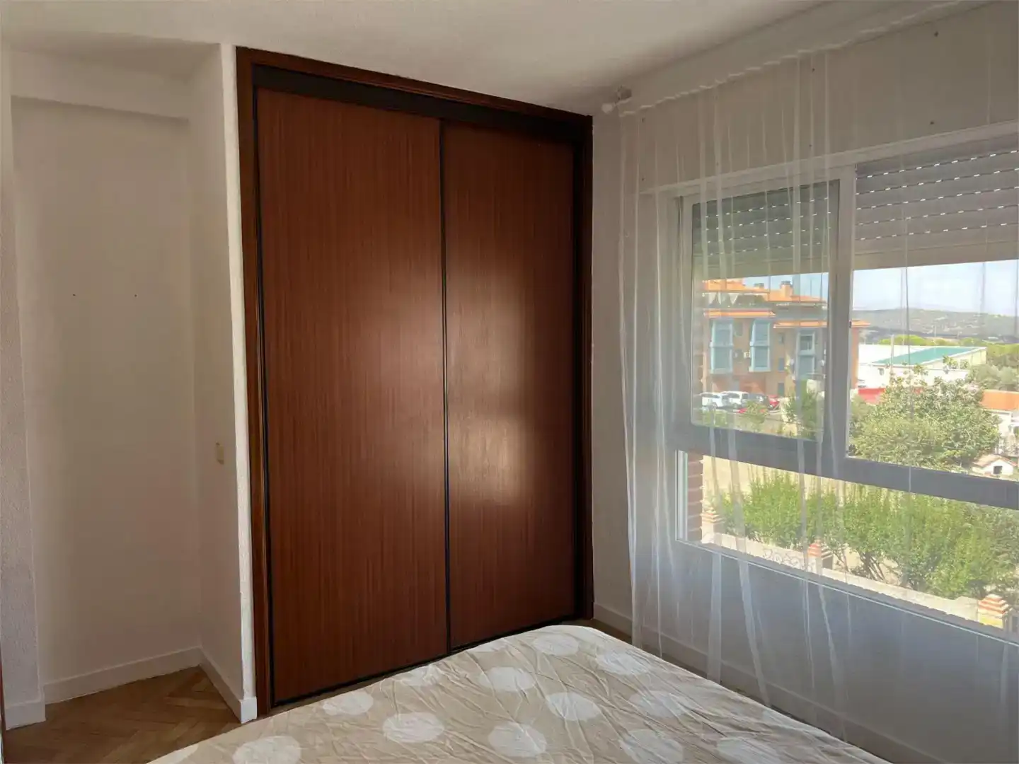 Dormitori de Casa o xalet de lloguer en El Molar (Madrid) amb Piscina