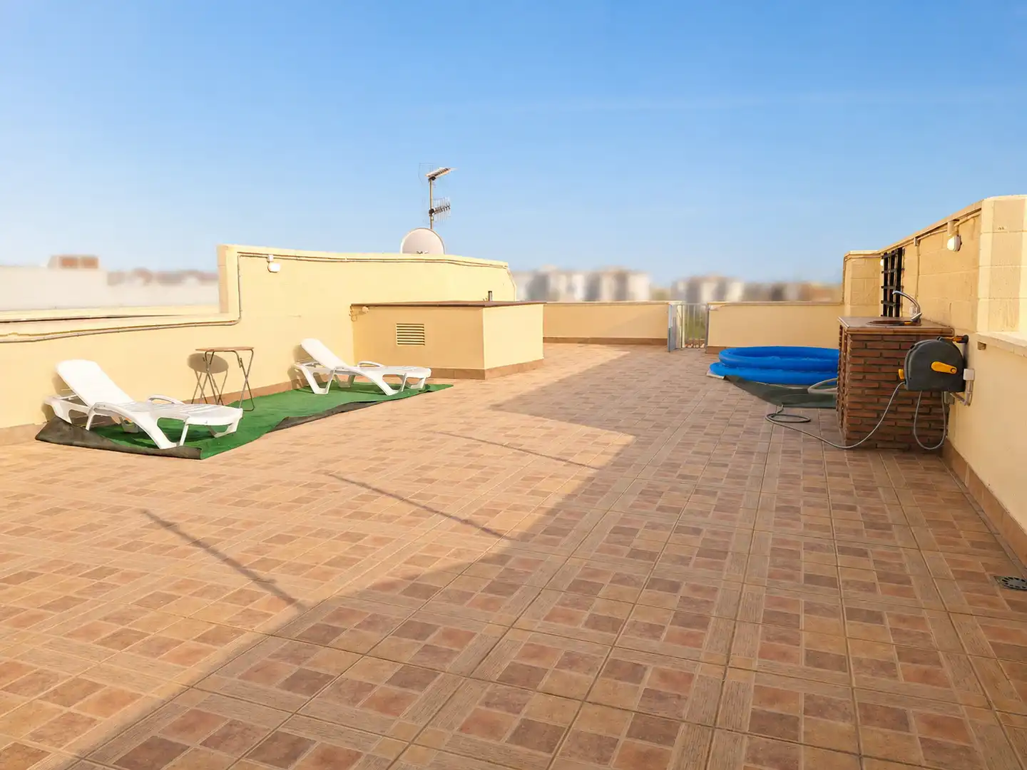 Terrasse von Dachboden zum Verkauf in Vélez-Málaga mit Klimaanlage, Terrasse und Möbliert