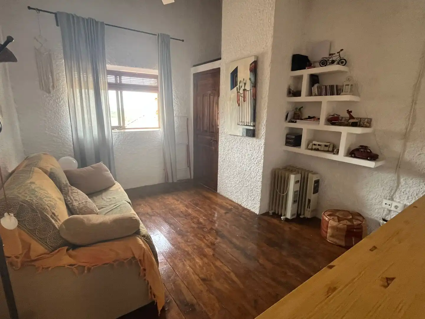 Living room of Houses for sale in Belmonte de San José  with Balcony
