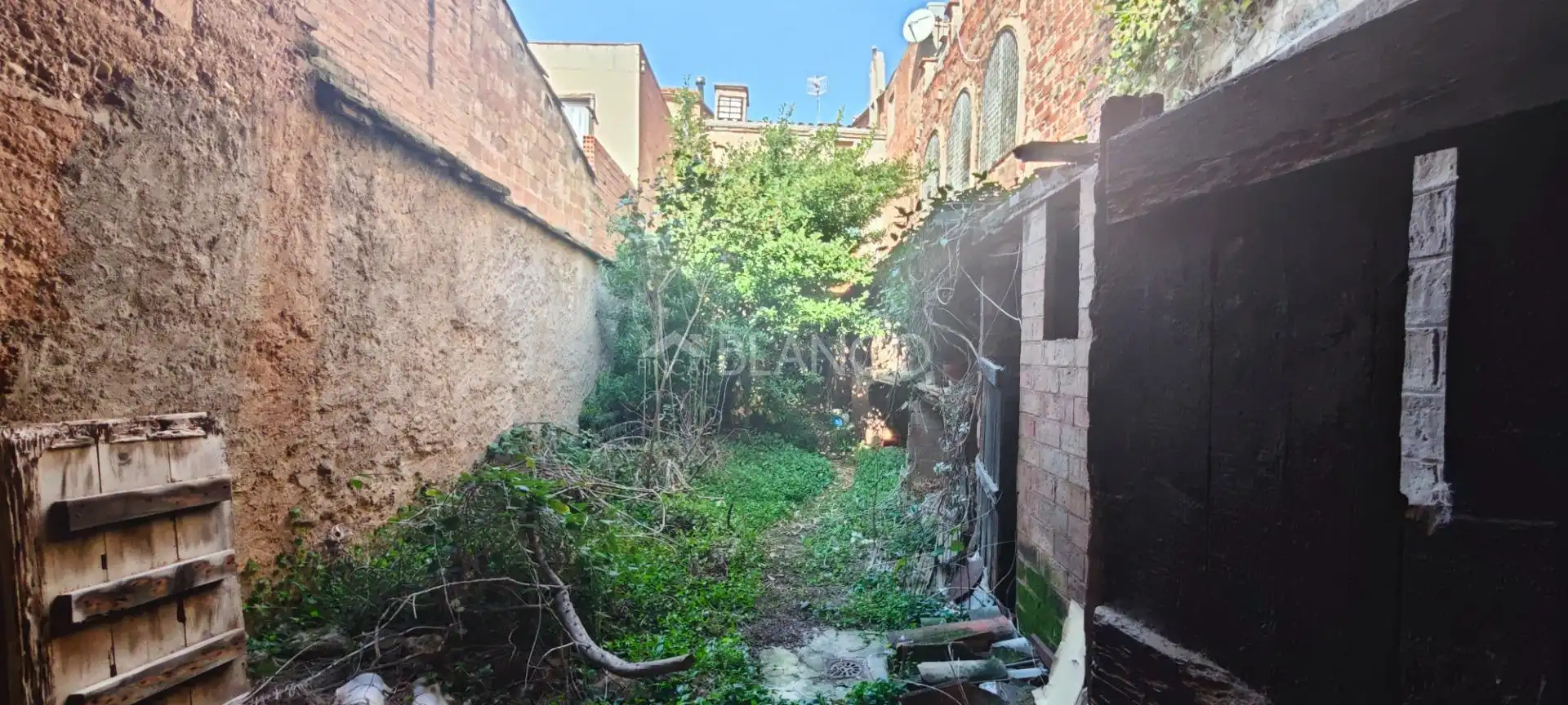 Houses for sale in Piera  with Private garden and Balcony